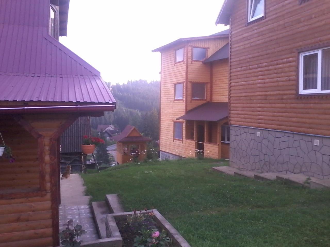 Marichka Hotel Iablunîțea Exterior foto